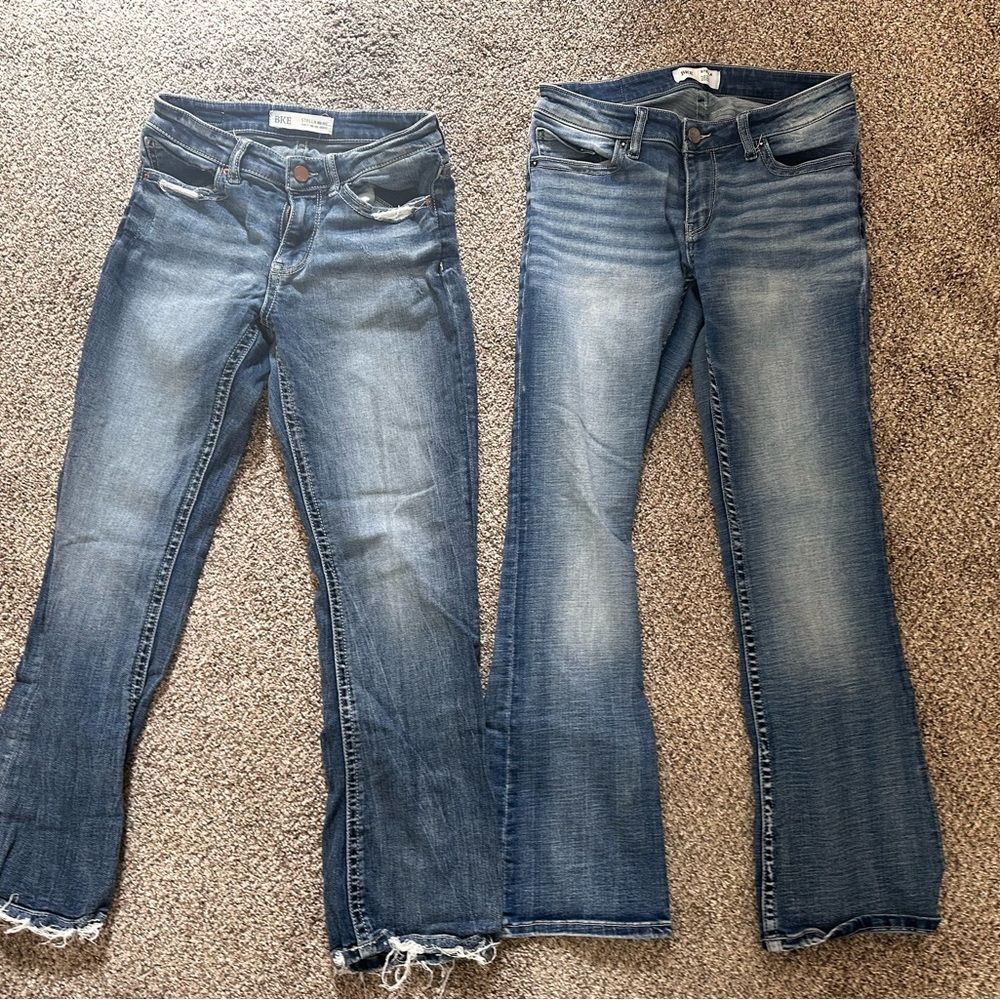 2 pairs of Bke jeans 29x31.5 28x29.5